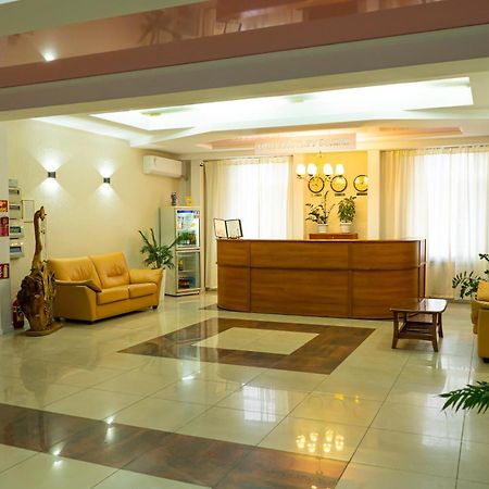 Victoria Palace Atyraū Екстериор снимка